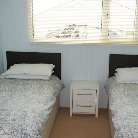 Gilfach Holiday Park Henfynyw Upper Exterior foto